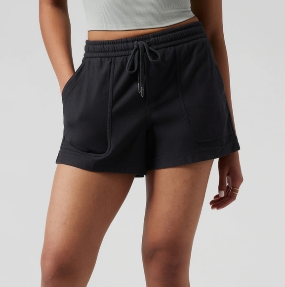 Athleta Pants - ATHLETA Farallon Midi Short Women's Black Pull-on Shorts Leisure Stretch - Sz SP